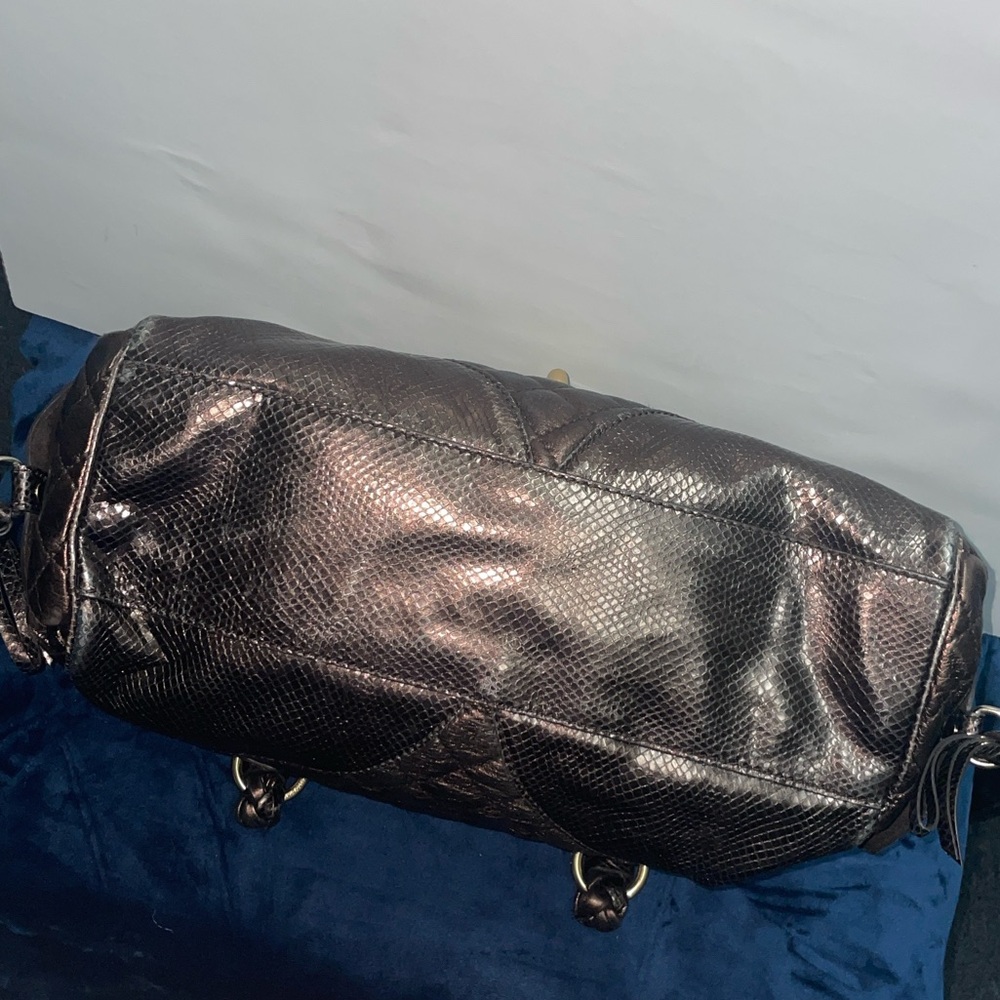Francesco Biasia Quilted Shoulder Bag - Picture 6 of 17